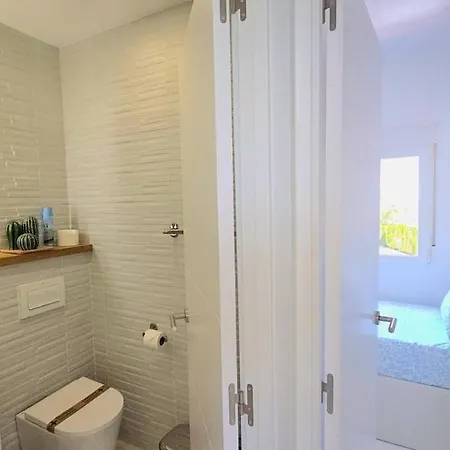 Apartament La Roca Calle Brasil 2 Bed With Sea Views Short Walk To The And Nogalera By Namaste Elite