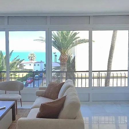 La Roca Calle Brasil 2 Bed With Sea Views Short Walk To The And Nogalera By Namaste Elite * Torremolinos
