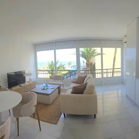 La Roca Calle Brasil 2 Bed With Sea Views Short Walk To The And Nogalera By Namaste Elite Apartament Torremolinos