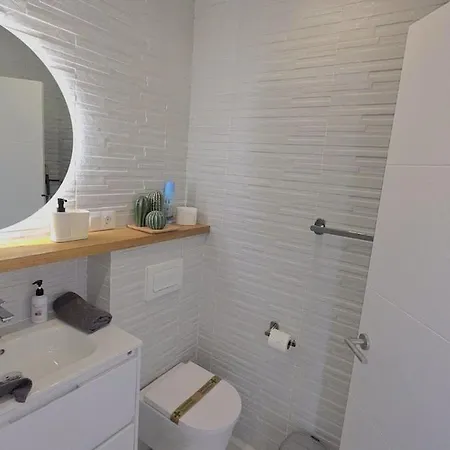 La Roca Calle Brasil 2 Bed With Sea Views Short Walk To The And Nogalera By Namaste Elite *